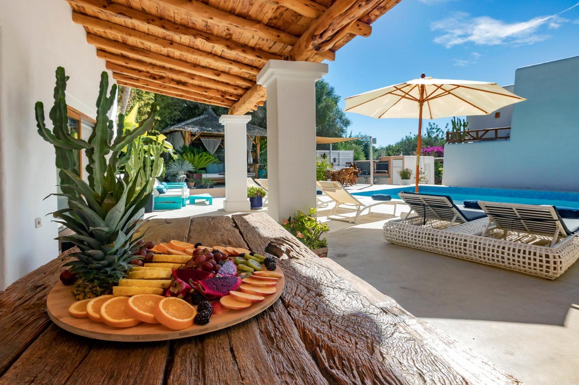 Villa Near Ibiza Town Sleeps 11 To 13 Guests Can Furnet Exterior photo
